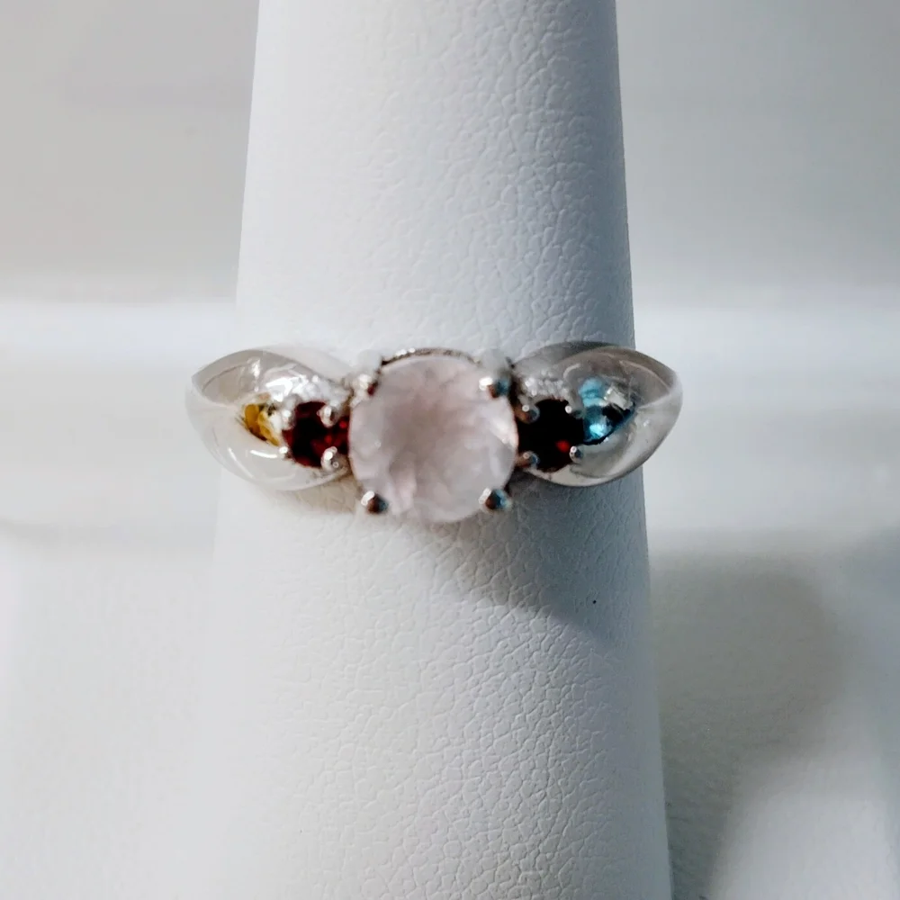Sterling 925 Ring with Rose Quartz And Garnet Gemstones